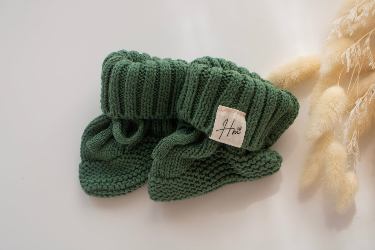 KNITTED BOOTIES | DARK SAGE