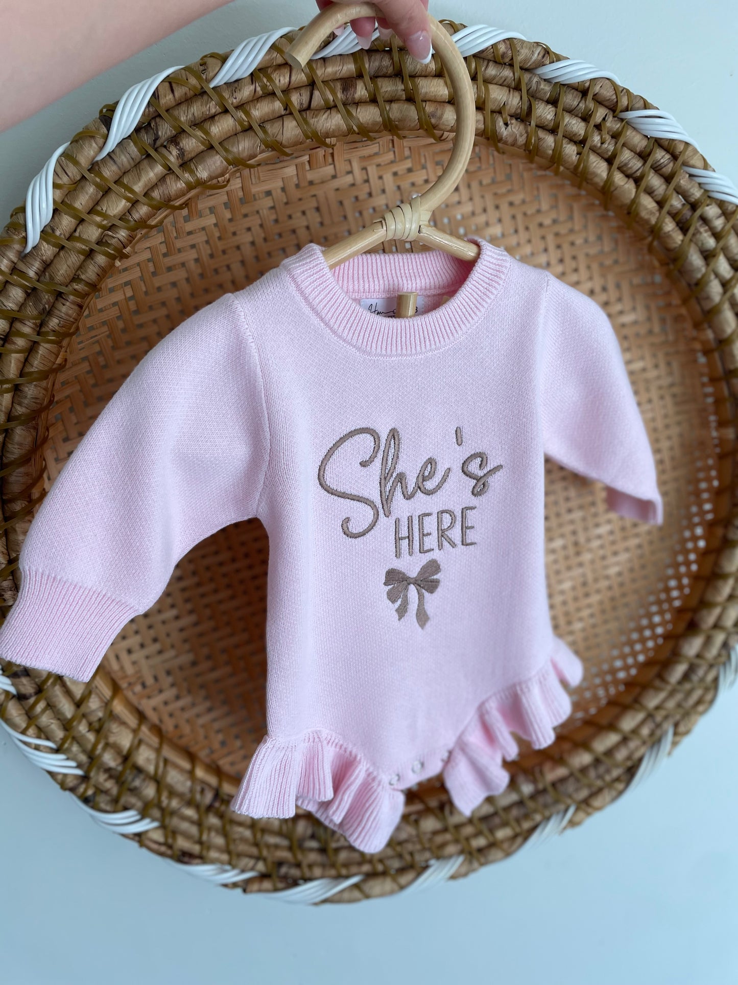 She is here ruffle knit Romper -Pink