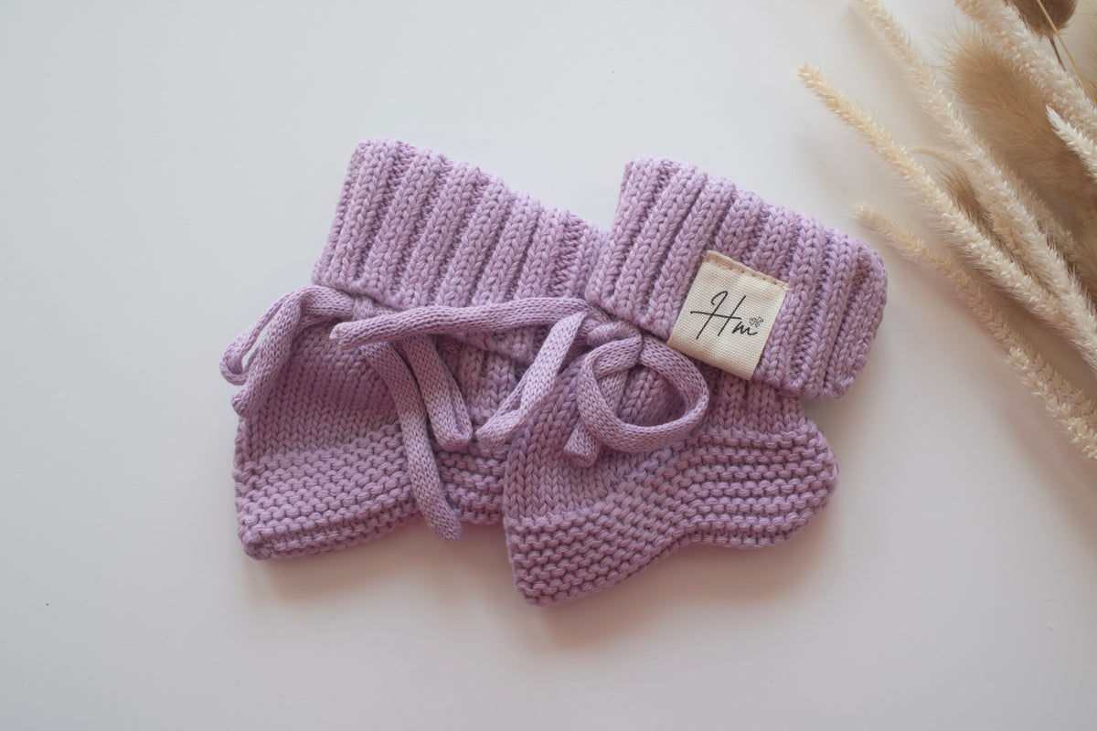 KNITTED BOOTIES | LAVENDER