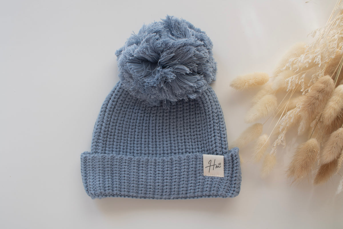 KNITTED BEANIE | DUSTY BLUE