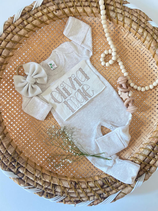 Personalized Baby Gown and Bow Set: Vintage Stitched Name Outfit