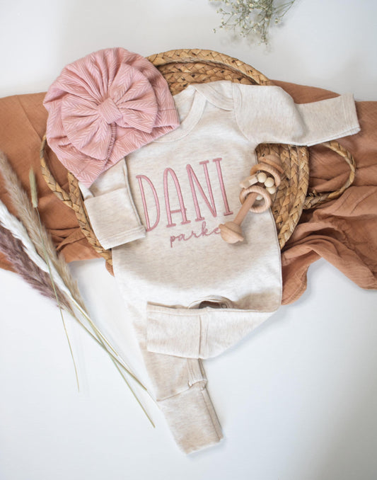 Personalized Baby Romper and Bow Set: Embroidered Coming Home Outfit