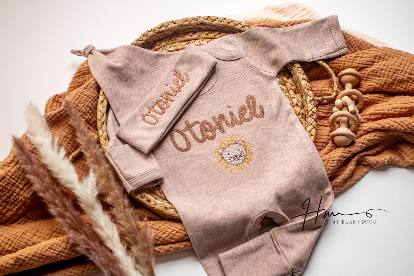 Personalized Baby Boy Romper with Hat: Embroidered Newborn Outfit