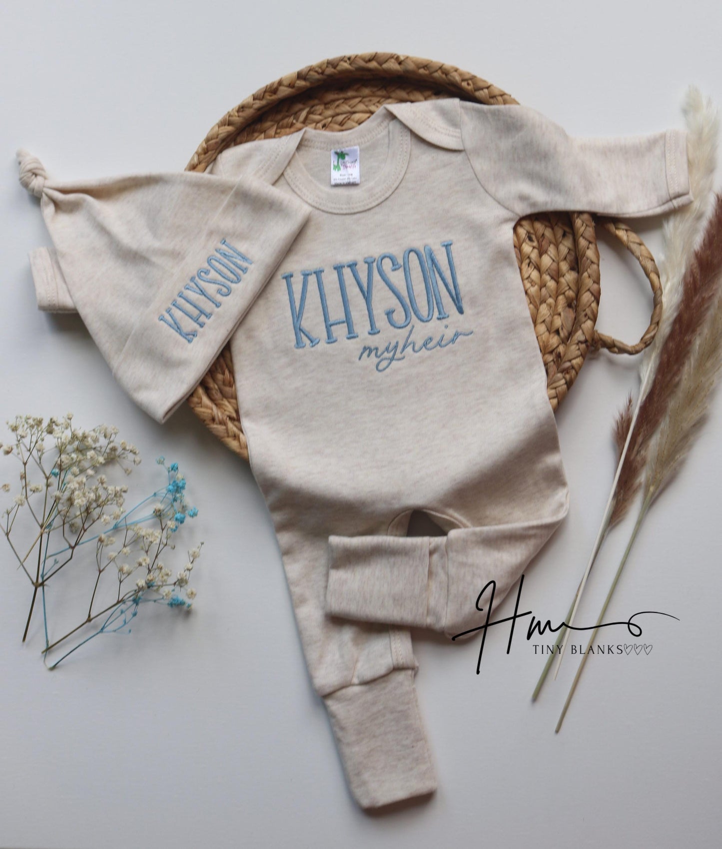 Personalized Baby Boy Coming Home Outfit: Soft Romper & Knotted Hat.